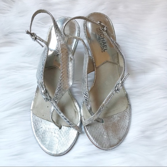 Michael Kors silver heels - Picture 1 of 3